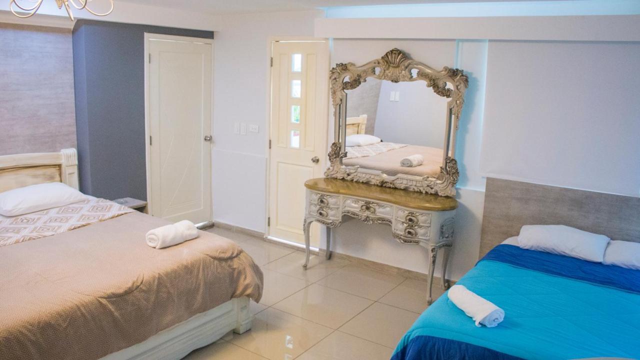 Hotel Ciudad Latin Palace Guayaquil Esterno foto